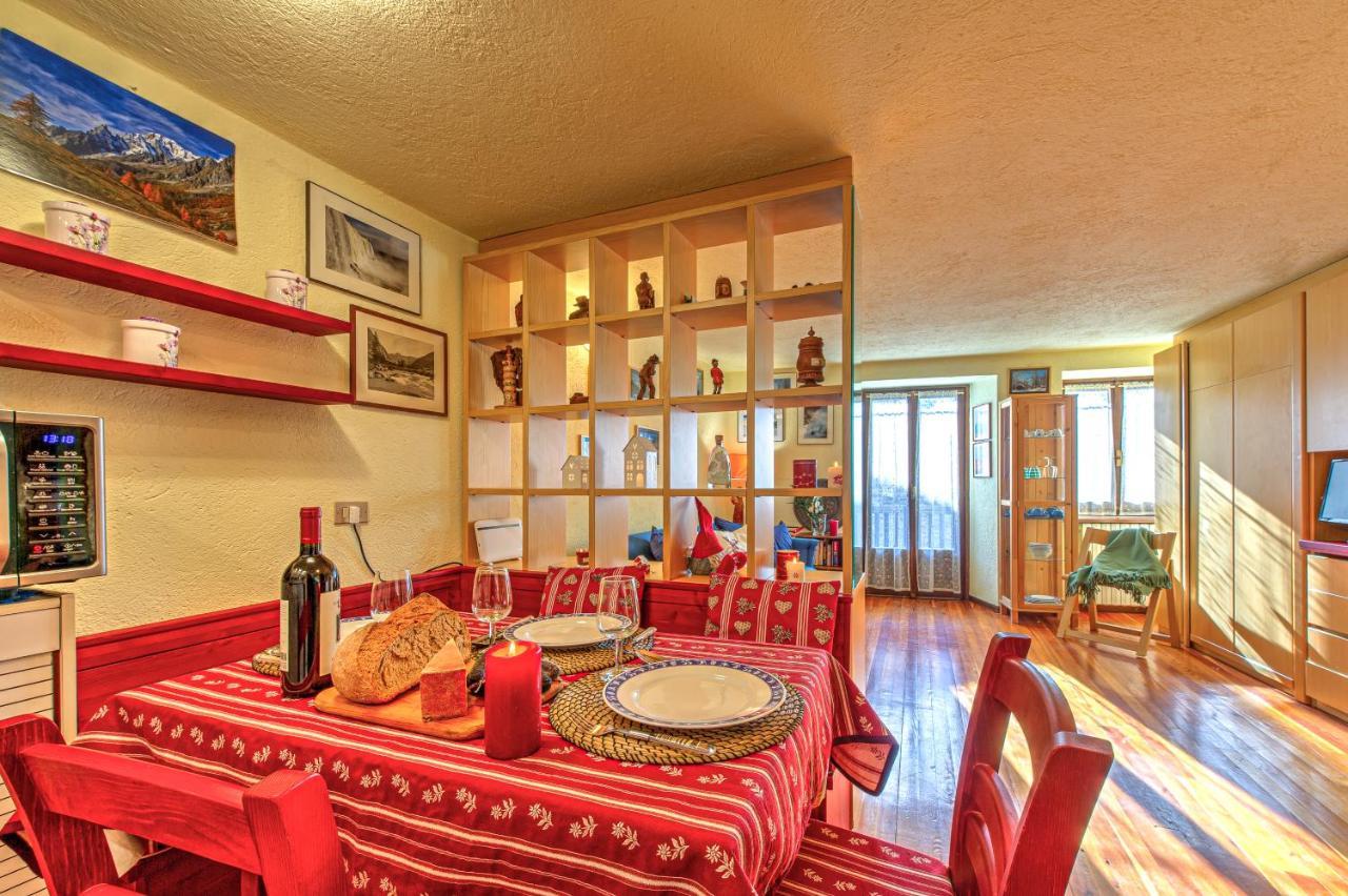 Appartamento Claire - Relax Con Splendida Vista - Cour 0081 Courmayeur Dış mekan fotoğraf