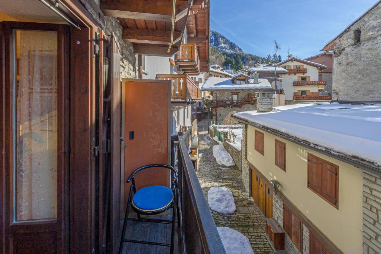 Appartamento Claire - Relax Con Splendida Vista - Cour 0081 Courmayeur Dış mekan fotoğraf